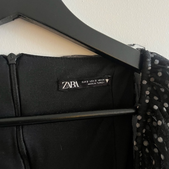 Zara polka dot dress with sheer sleeve - Picture 3 of 5
